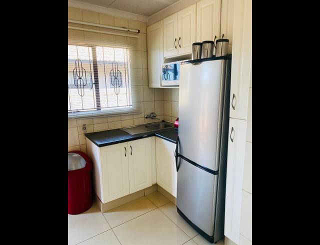 3 BEDROOM HOUSE FOR SALE IN PROTEA GLEN